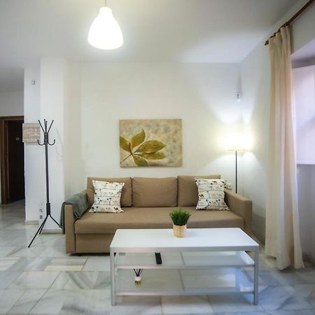 Apartment New Alfa Seville Luaran gambar