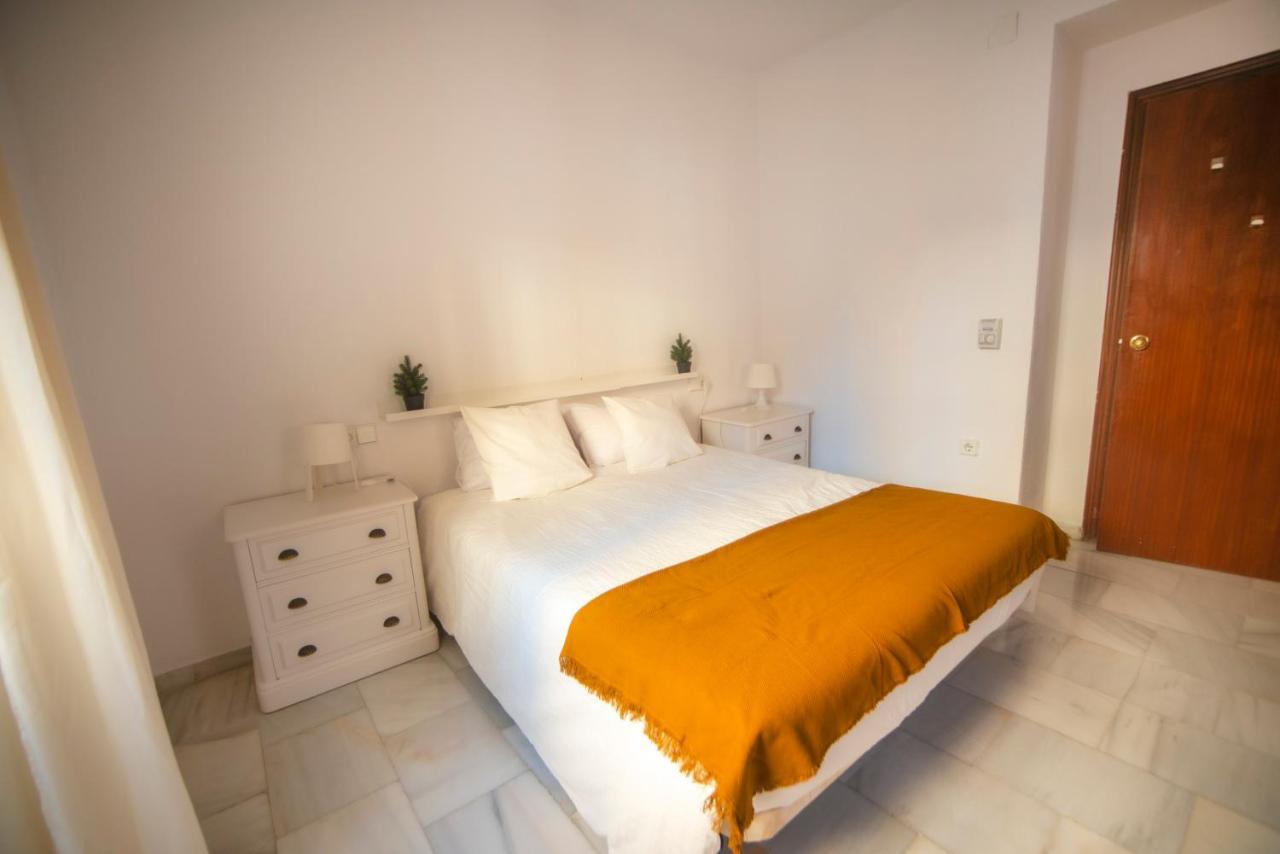 Apartment New Alfa Seville Luaran gambar