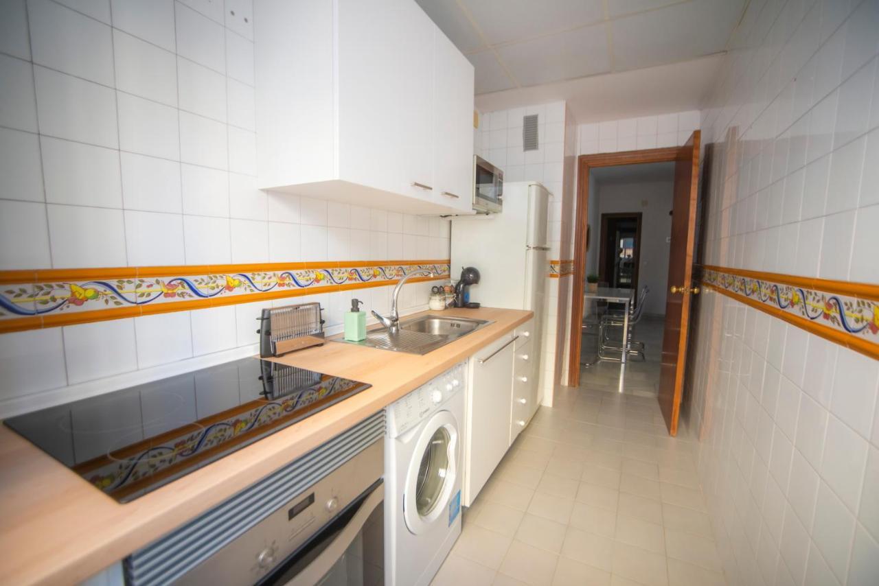 Apartment New Alfa Seville Luaran gambar