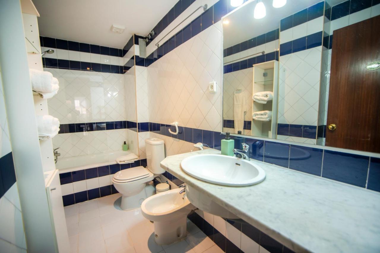Apartment New Alfa Seville Luaran gambar
